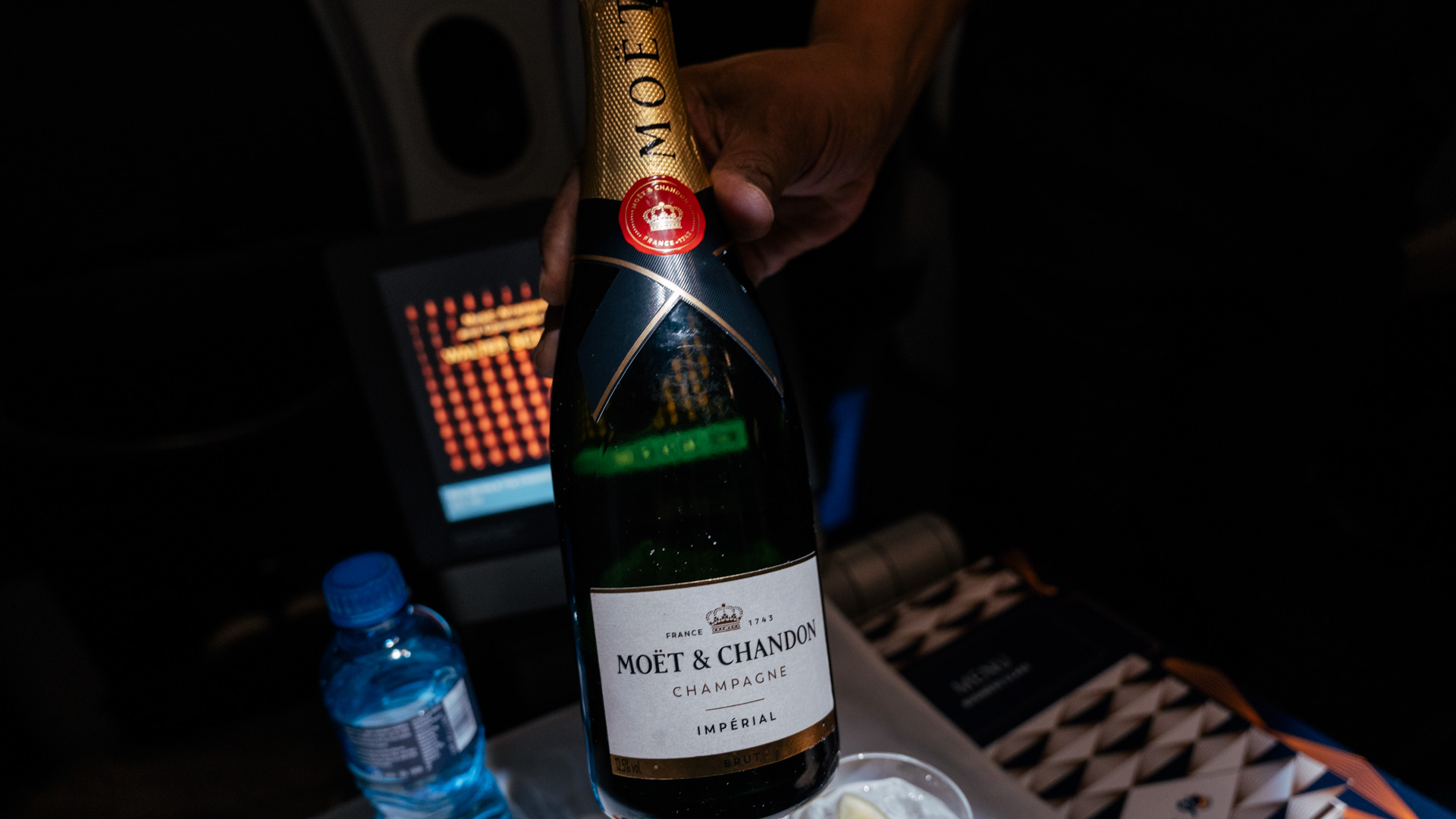 South African Airways A340 Champagne