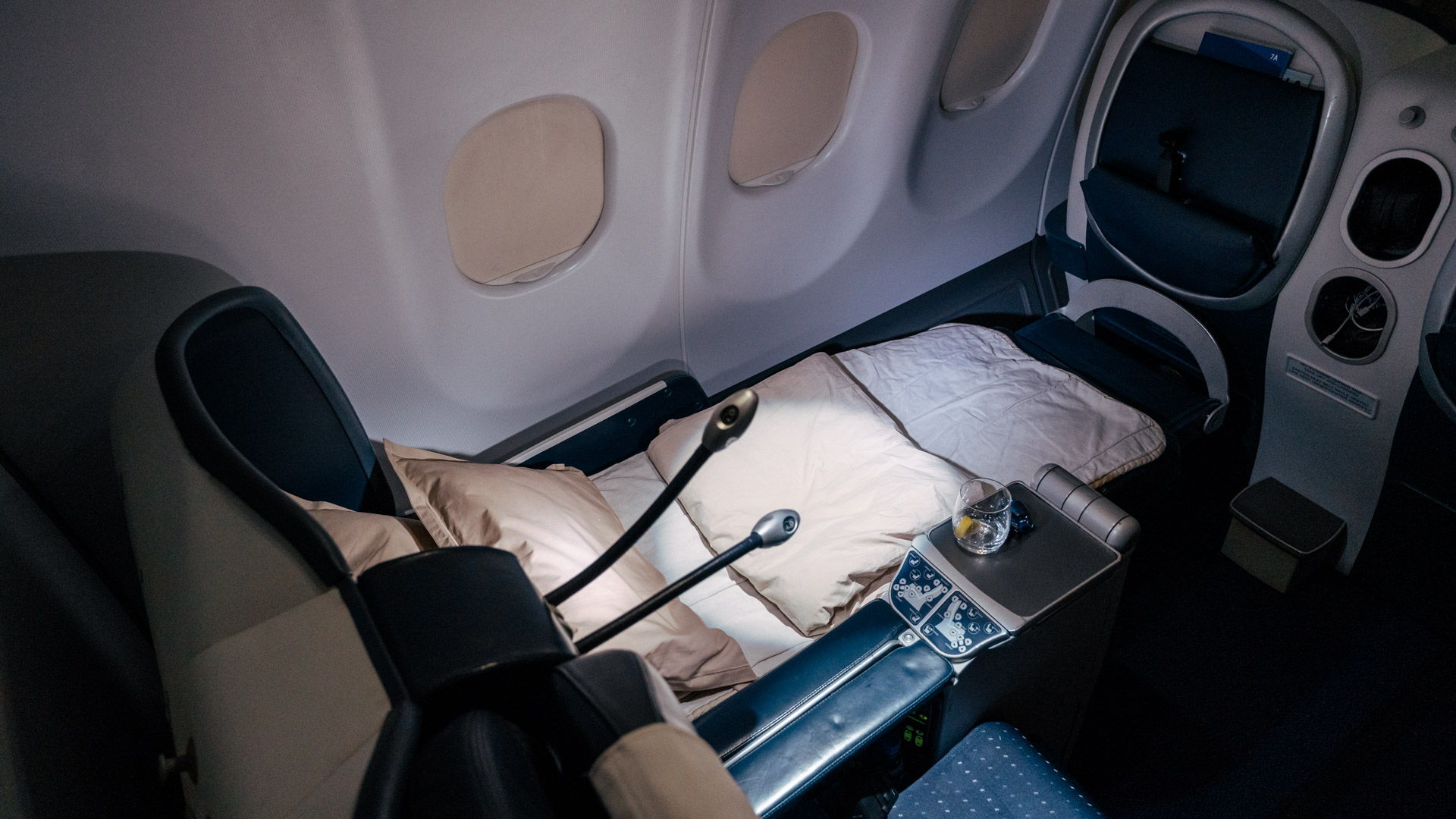 South African Airways A340 bedding