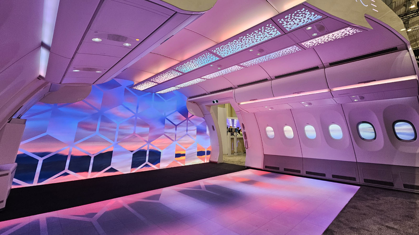 Coloured lights in Airspace cabin