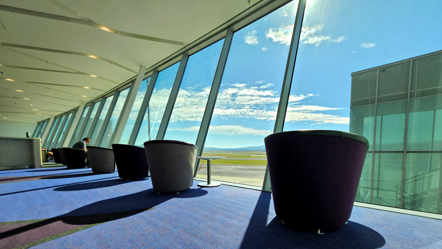Review Virgin Australia Lounge, Canberra Point Hacks