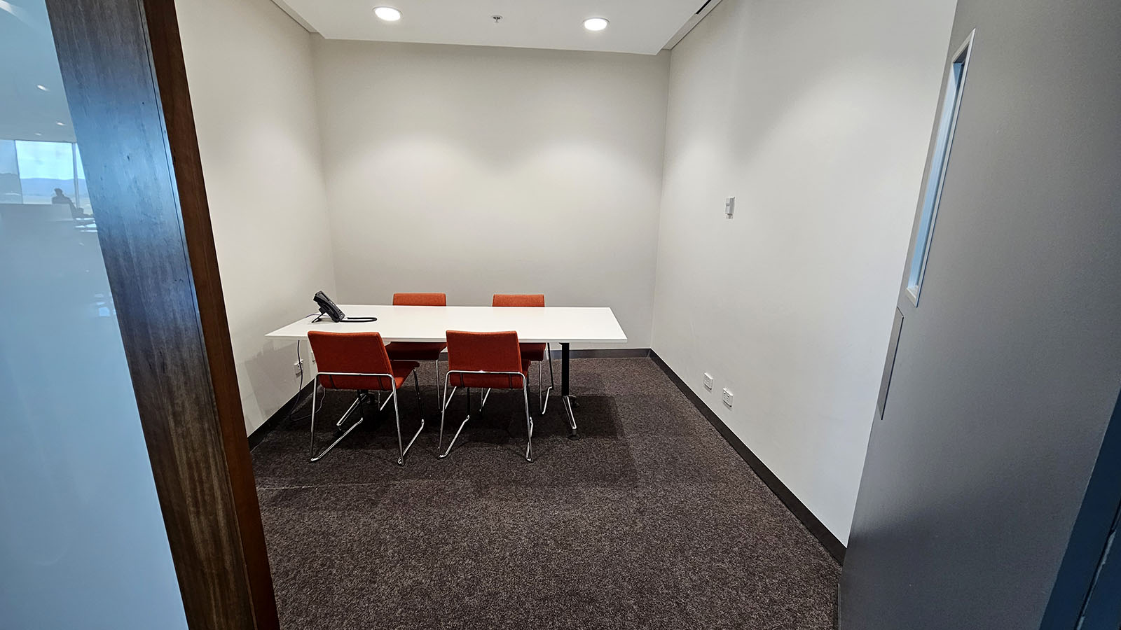 Private space in the Virgin Australia Lounge, Canberra