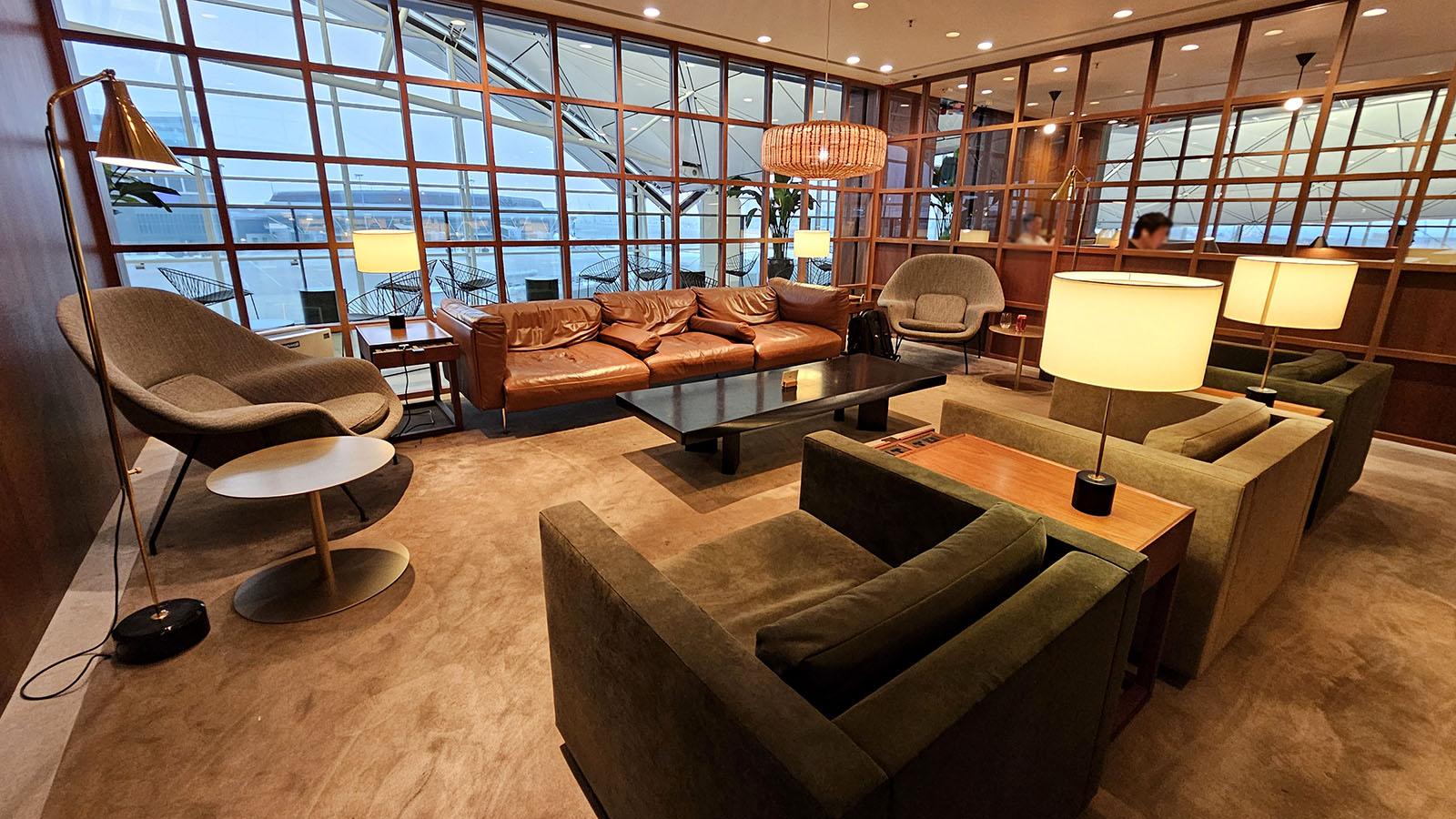 Apartment feel in Cathay Pacific's The Deck lounge