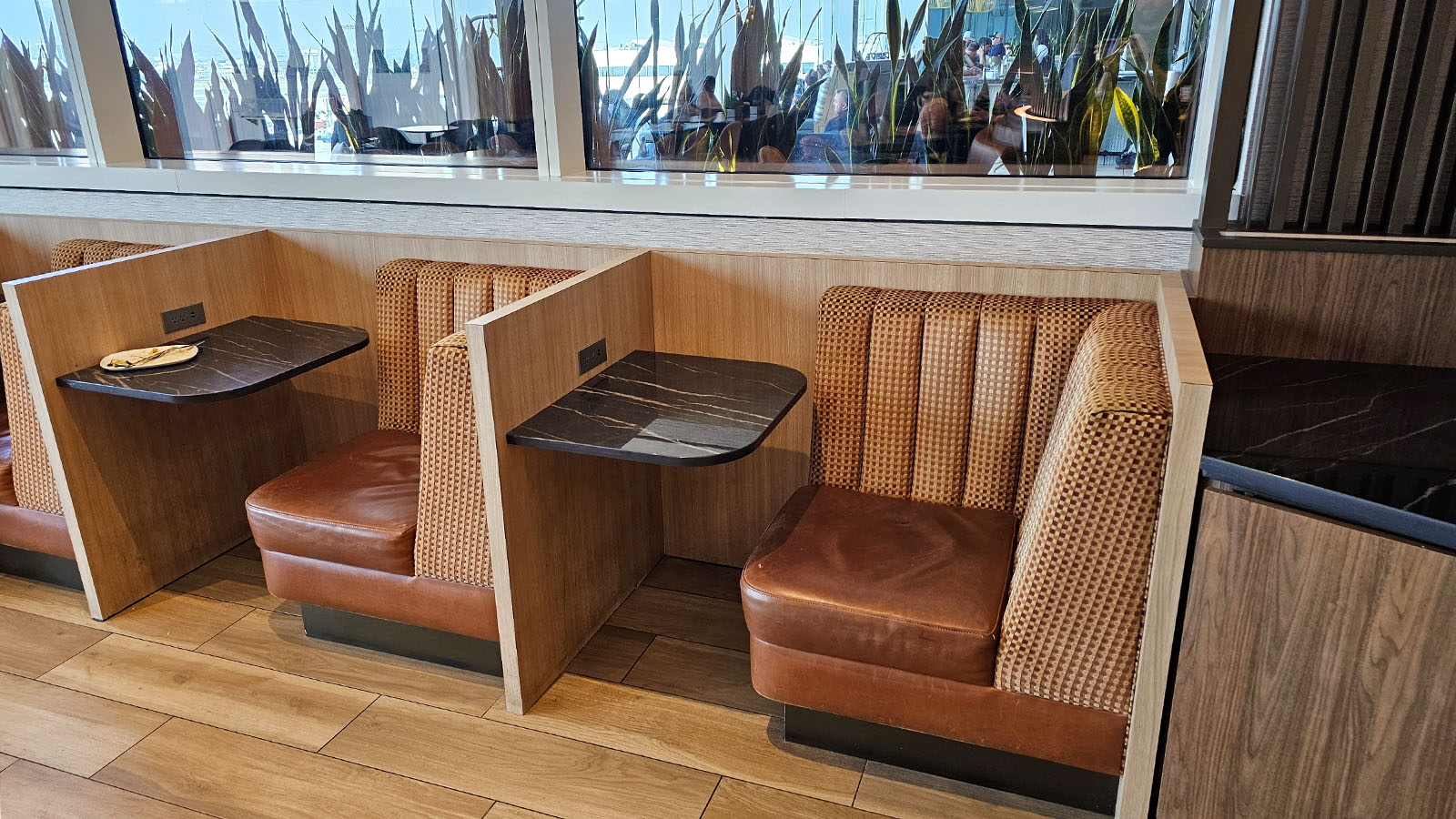 Individual seating in the Delta Sky Club, LAX T3