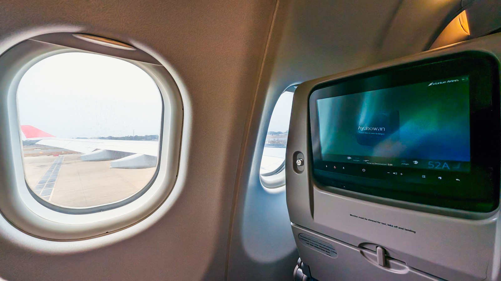 Economy entertainment screen on SriLankan Airlines Airbus A330-200