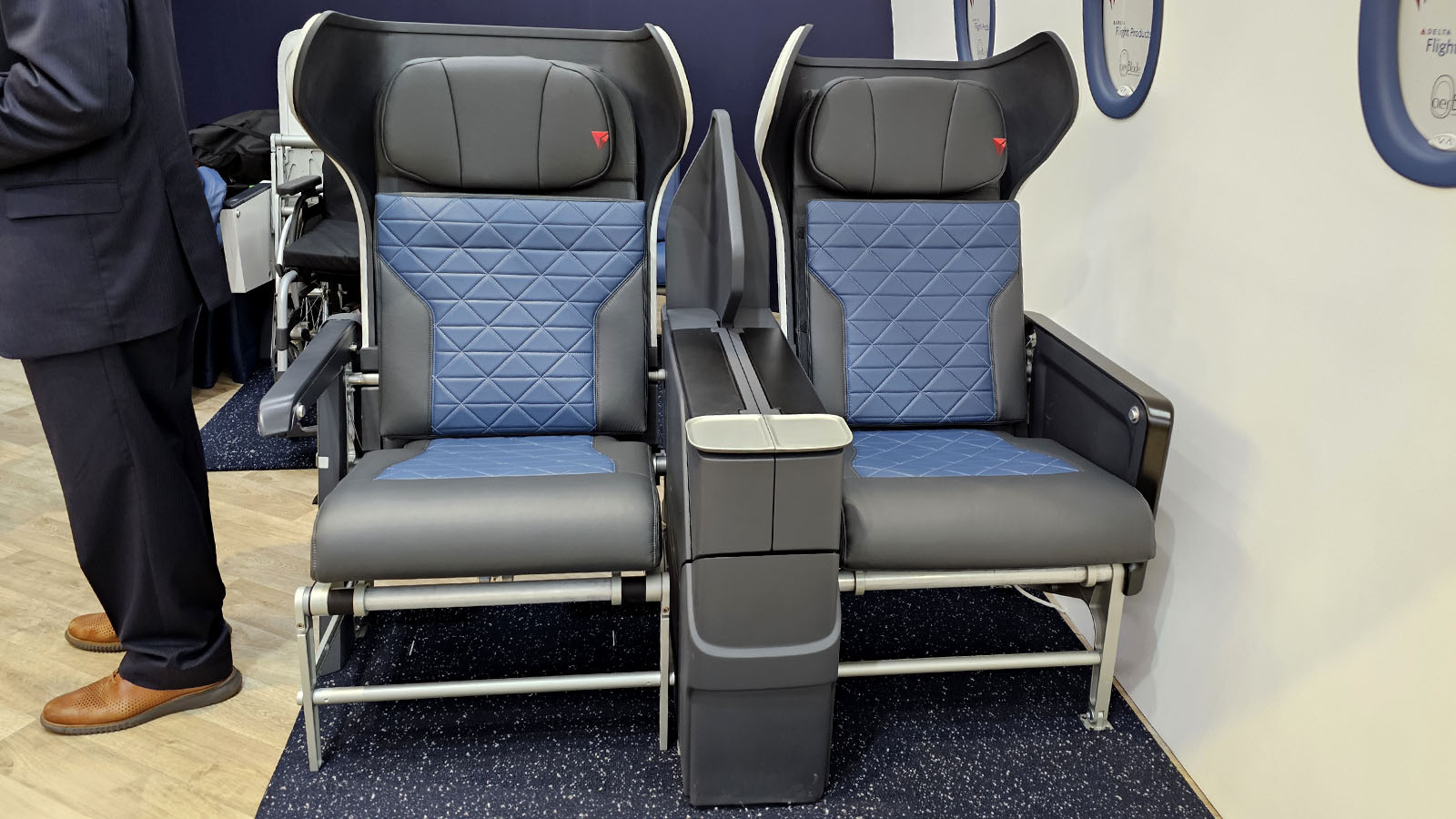 Standard mode seating in Delta PRM Suite concept