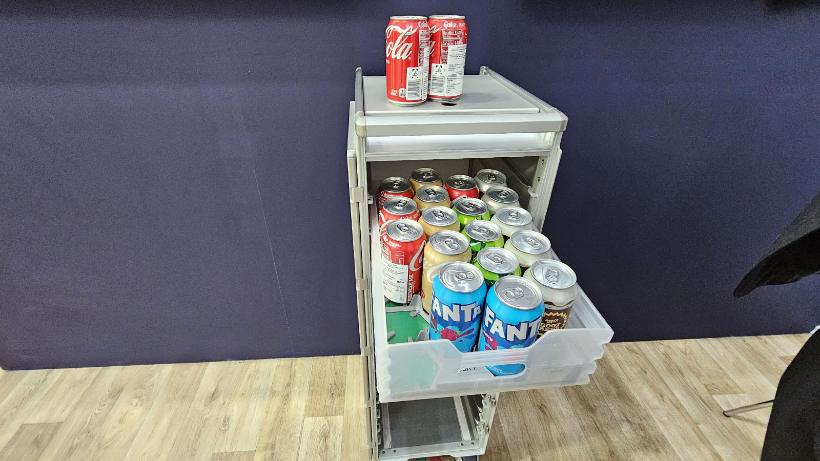 Cans on a connected aircraft