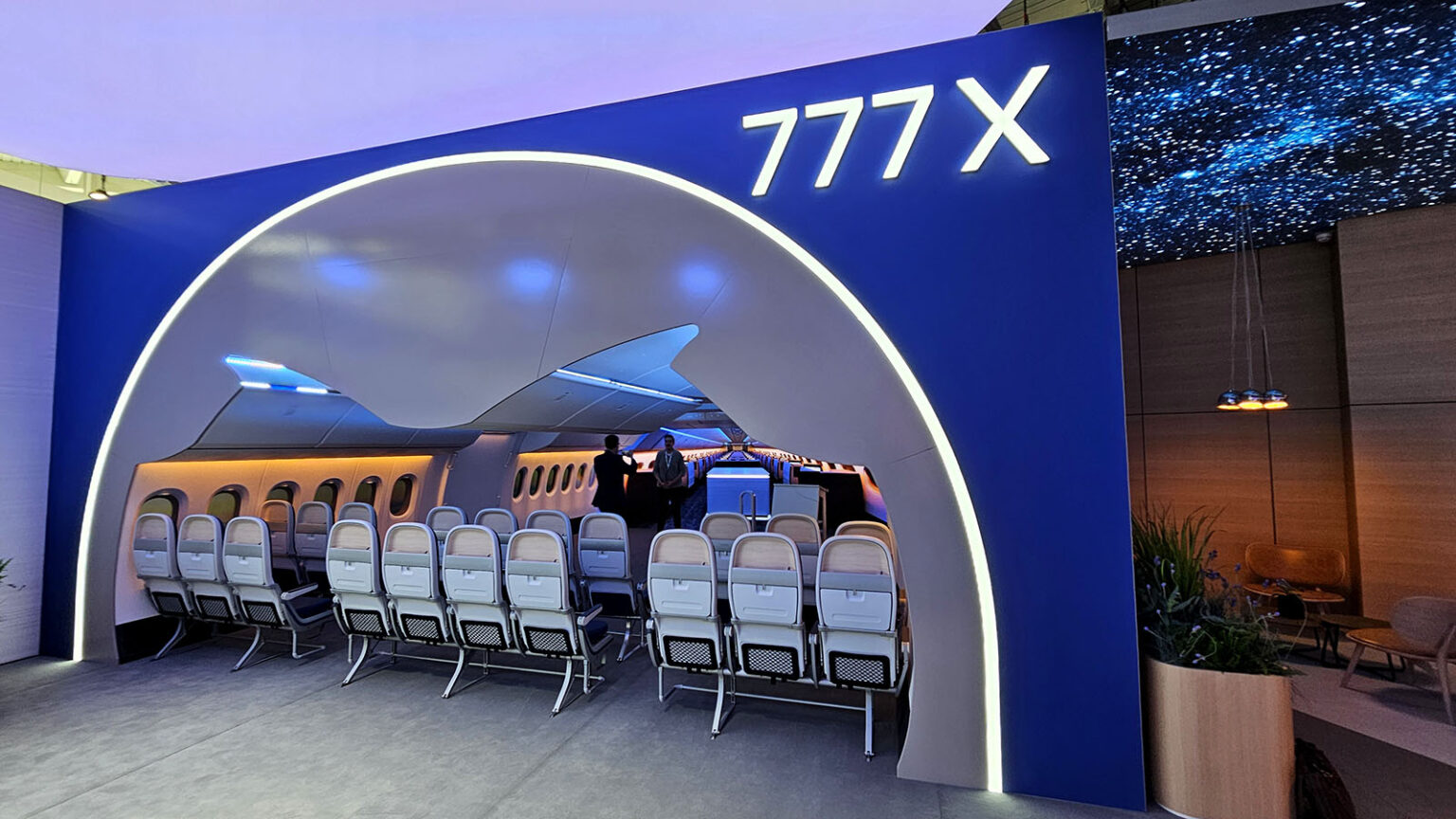 Boeing previews 777X cabin and lighting concepts - Point Hacks