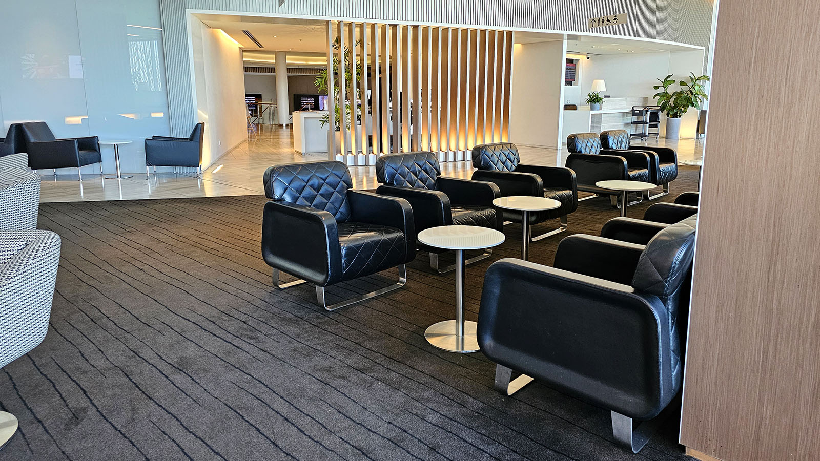 Towards the entrance of the Qantas Domestic Business Lounge, Canberra