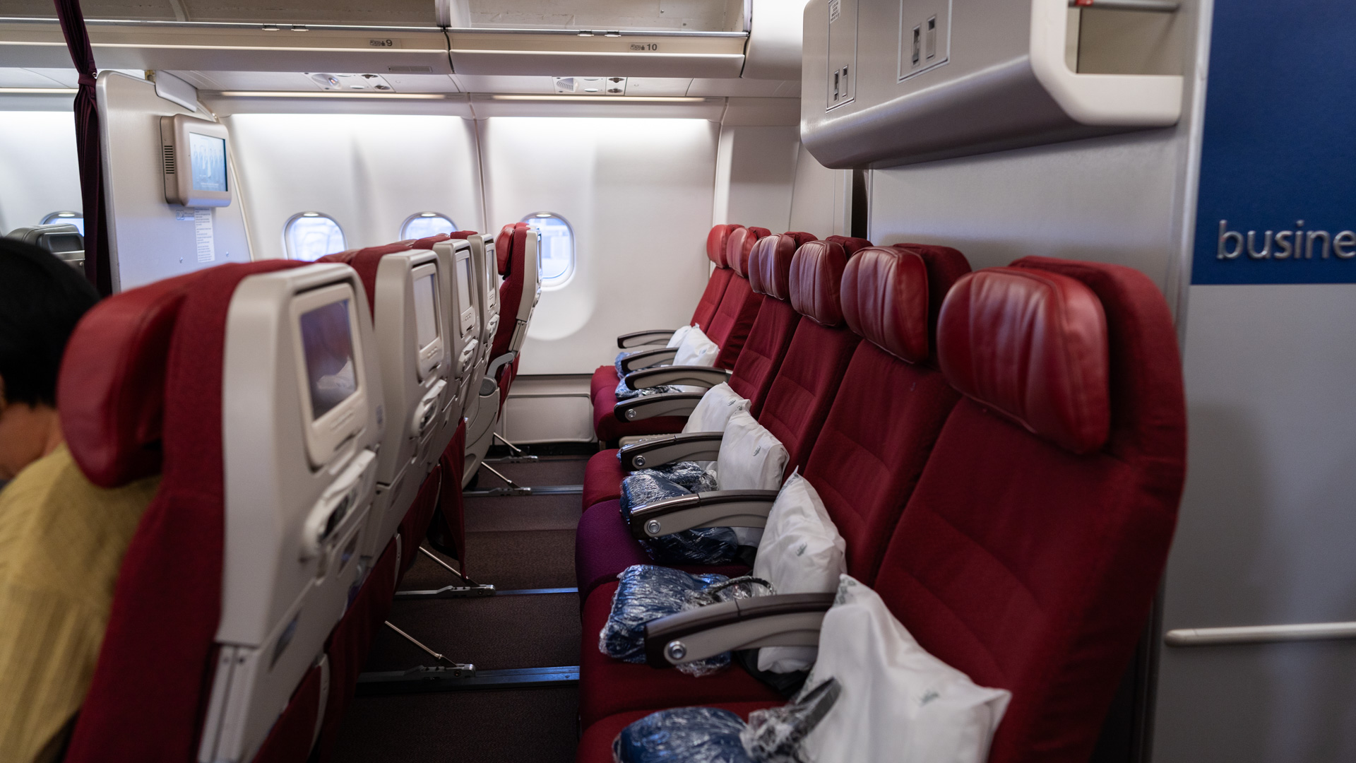 Malaysia Airlines A330 Economy extra legroom