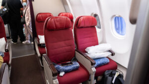 Malaysia Airlines Airbus A330-300 Economy (Seoul-Kuala Lumpur-Perth)