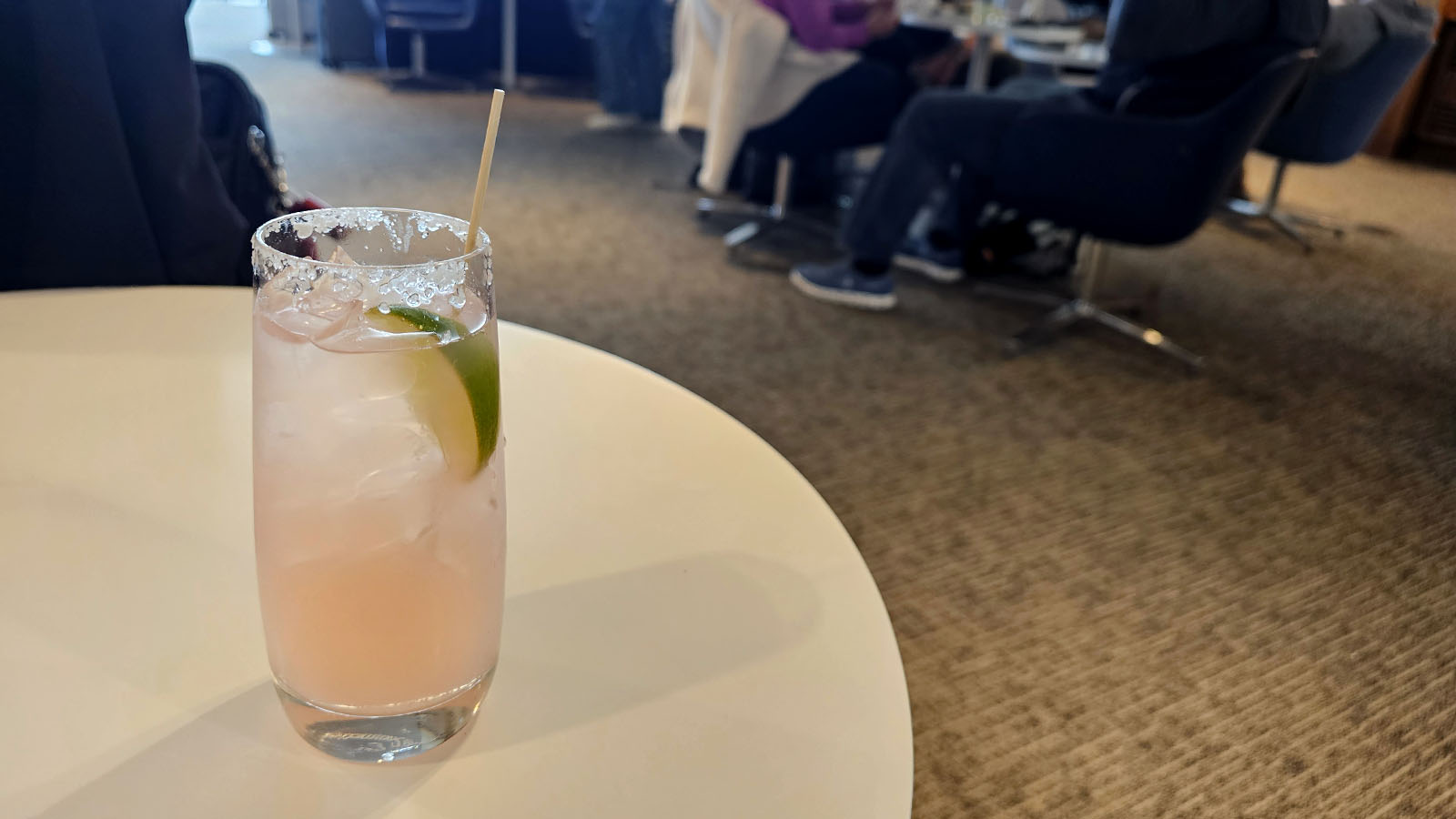 Mocktail in the Amex Centurion Lounge in Denver