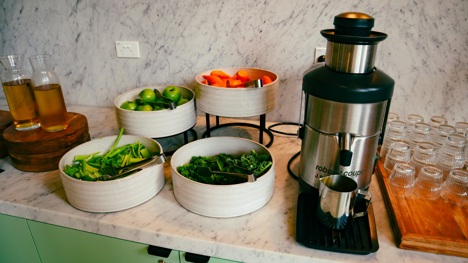 Juice machine at Boccata restaurant, Melbourne Airport