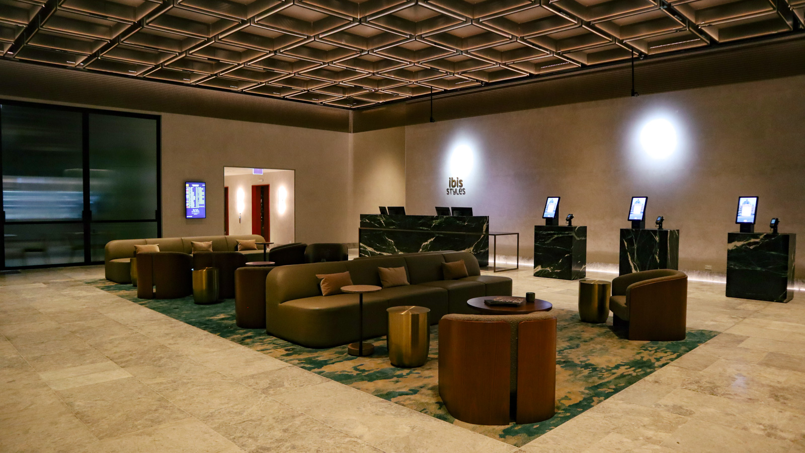 Lobby of ibis and Novotel Melbourne Airport hotels