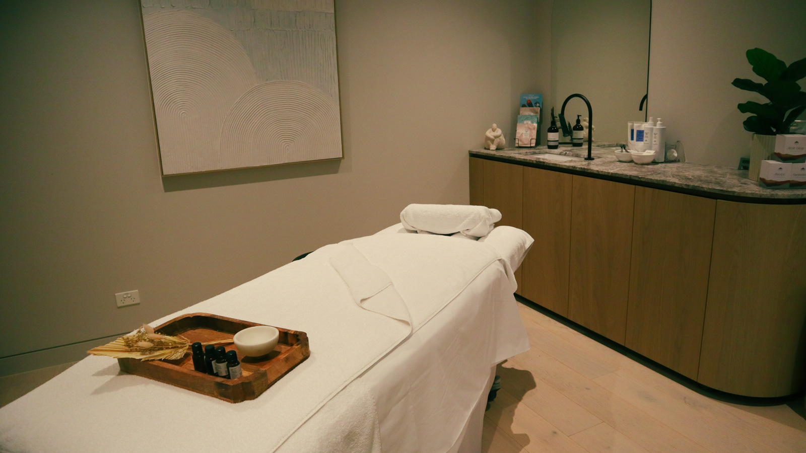 Treatment room at Higher State, Melbourne Airport