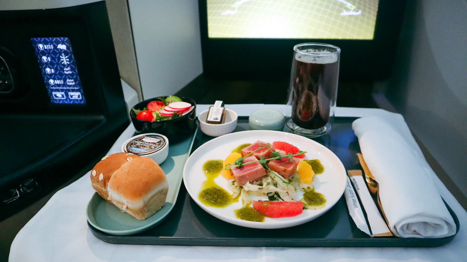 Lunch on Etihad 787 Business Class AUH-IST