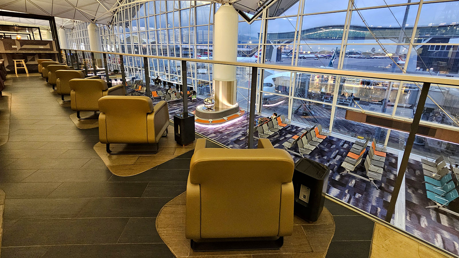 Seating in the Qantas Hong Kong Lounge