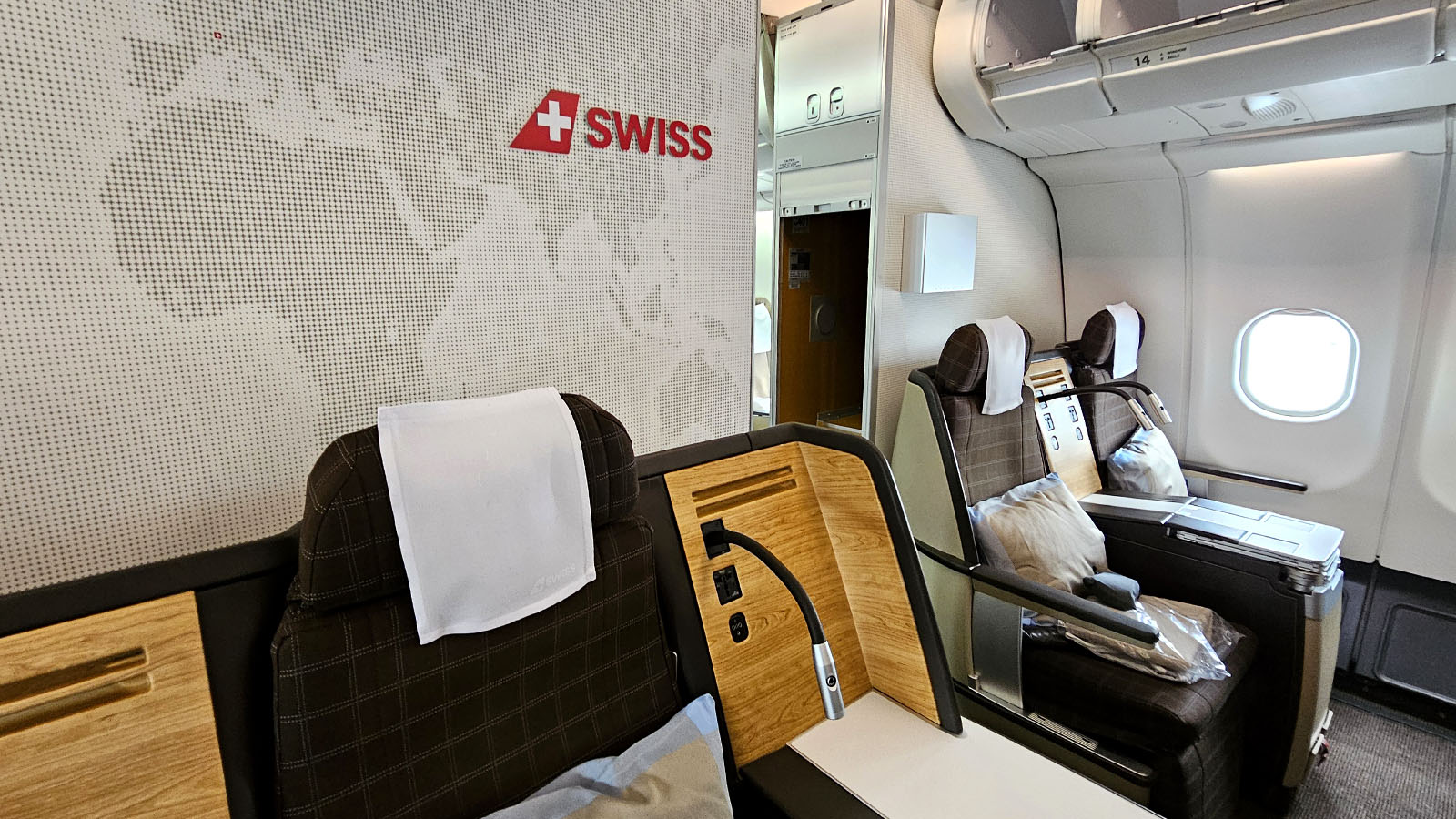 Cabin divider in SWISS Airbus A330 Business Class