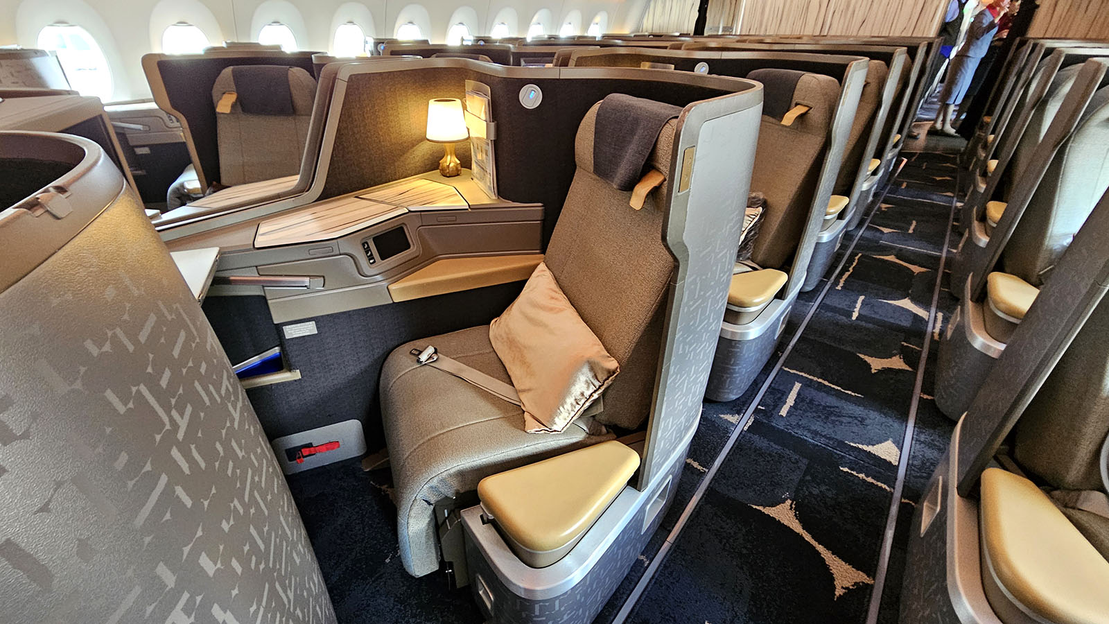 Seating in China Airlines Airbus A350 Business Class