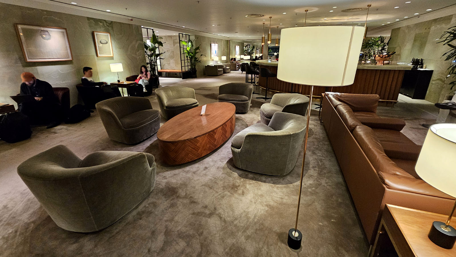 Room in Cathay Pacific, The Pier First Class