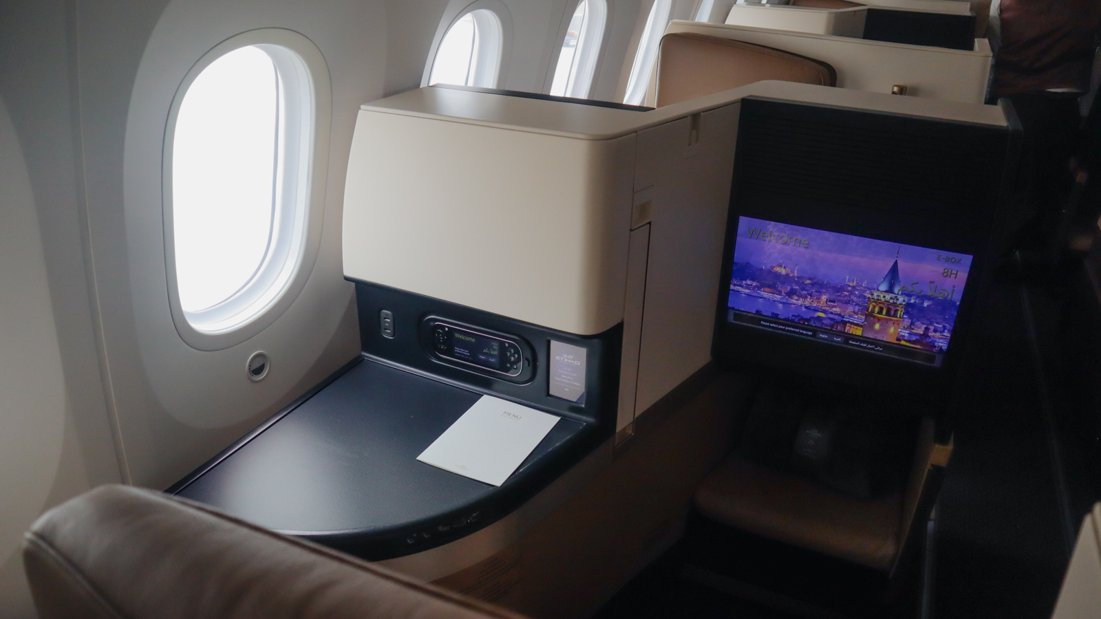 Etihad Boeing 787 Business Studio suite