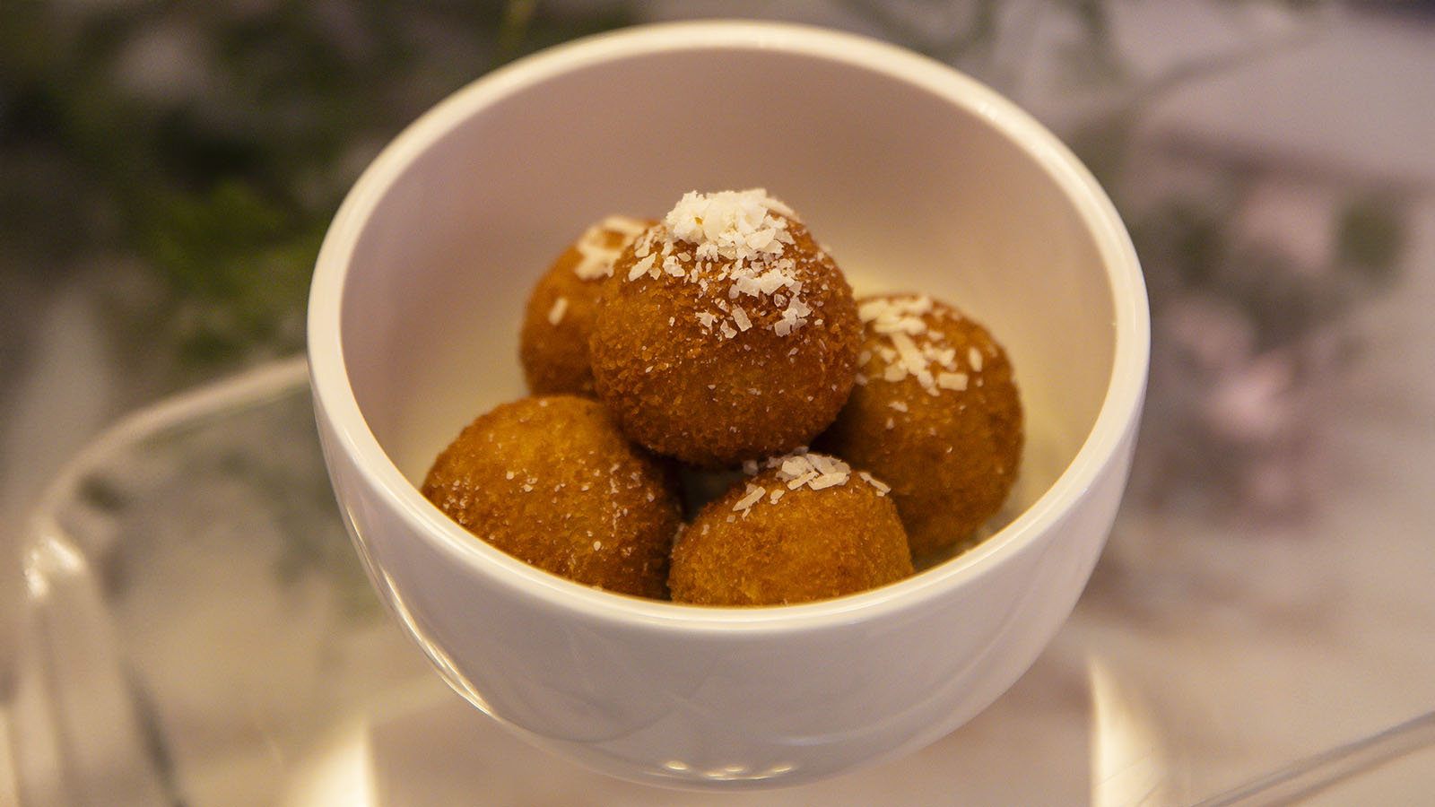 Hot bites in the Marriott Bonvoy Lounge, Australian Open