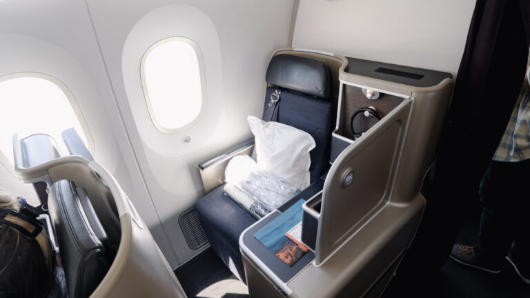 Qantas Boeing 787 Business