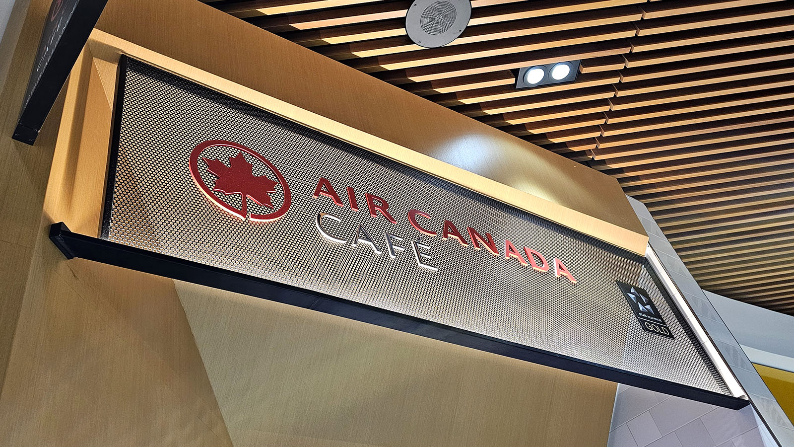 Lounge option for Air Canada Airbus A330 Signature Class