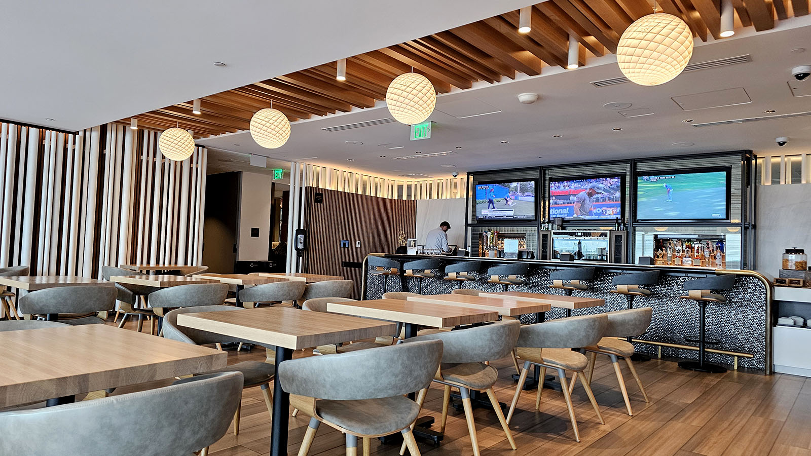 Dining zone in the Admirals Club in Denver, Colorado