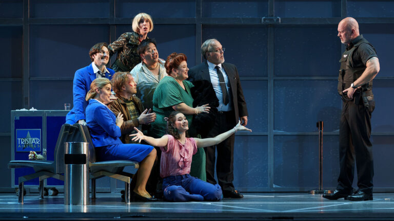 Flight opera