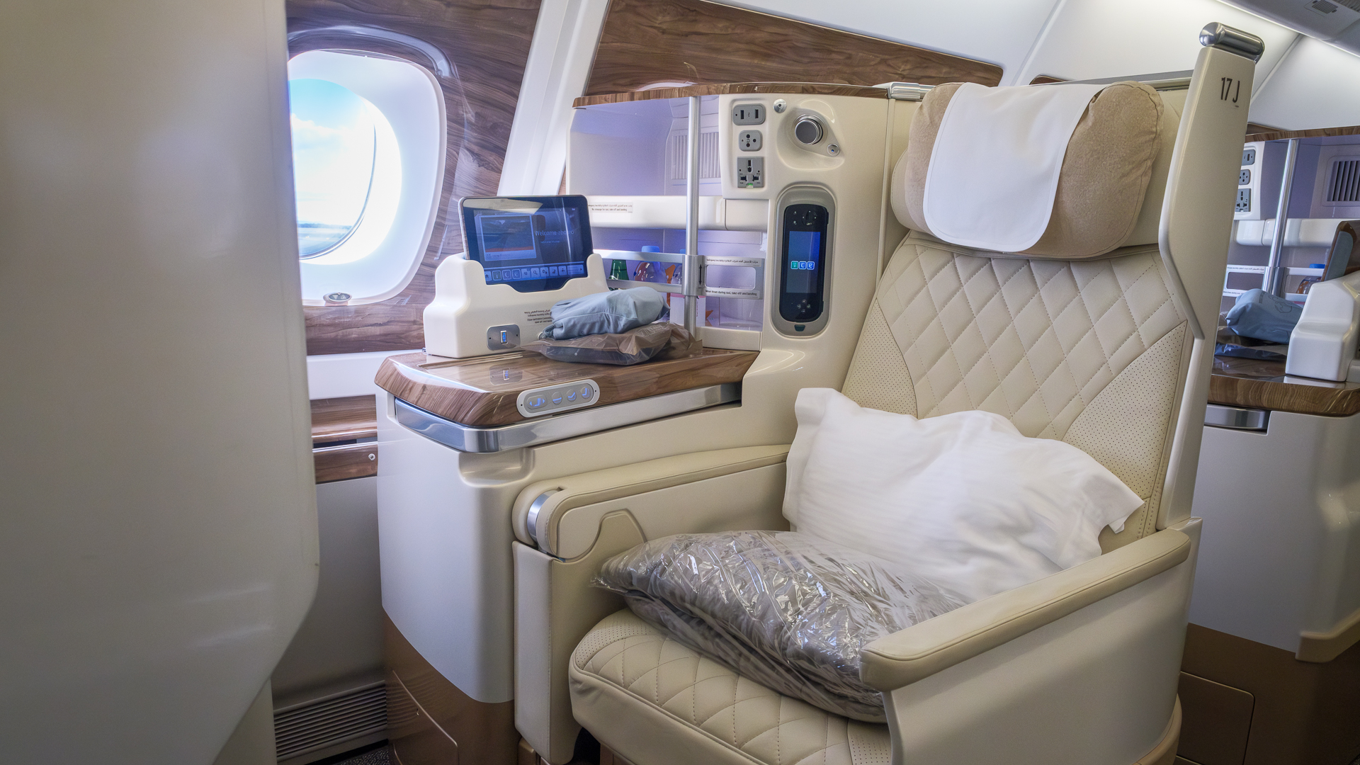 Emirates refreshed Business Class aboard the A380