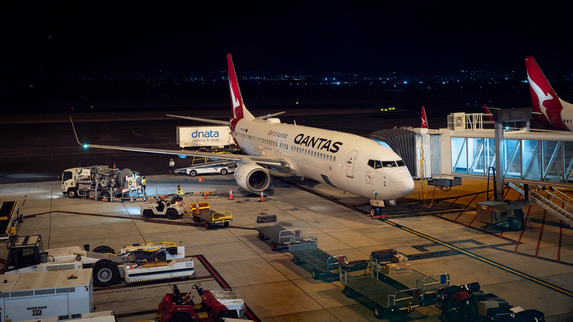 Qantas Boeing 737 at Adelaide Airport