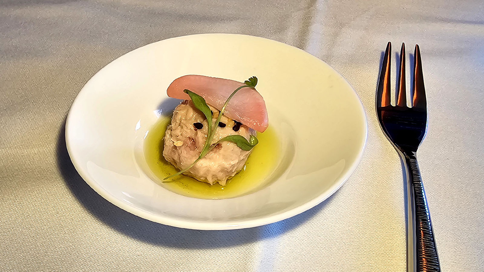 Amuse-bouche in Virgin Australia Qsuite