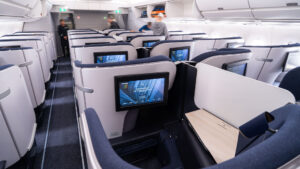 Japan Airlines and Finnair passengers lose Heathrow lounge-hopping perks in 2028