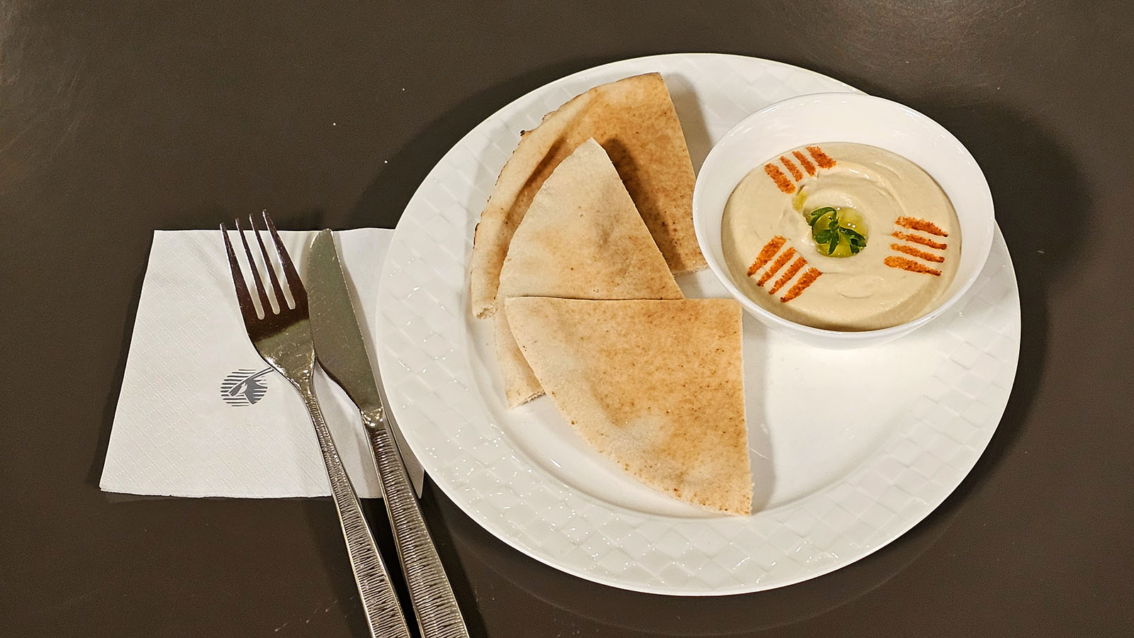 Snack in the Qatar Platinum Gold Lounge Doha