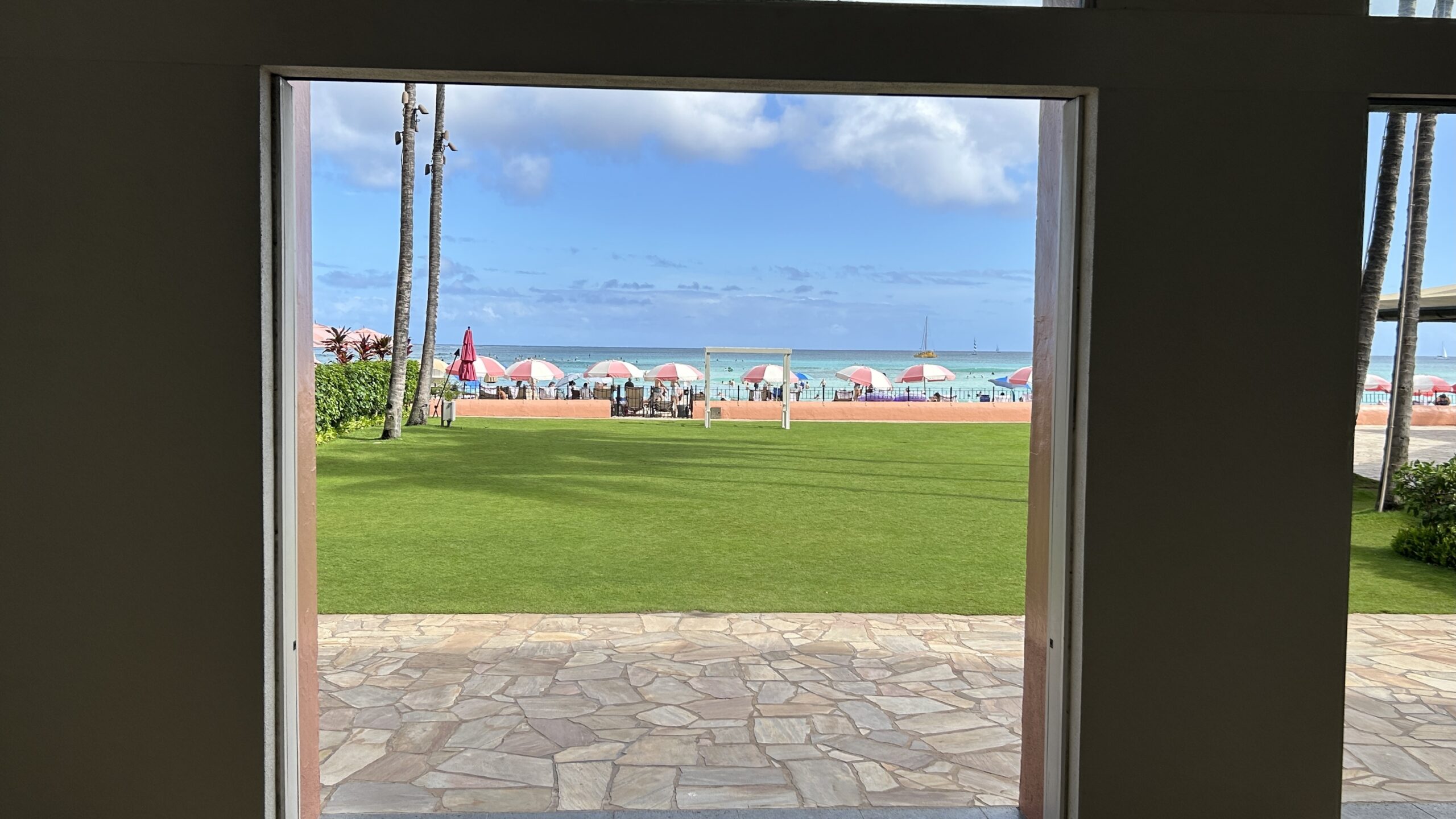 The Royal Hawaiin Hotel Beach Direct Access Point Hacks by Daniel Sciberras