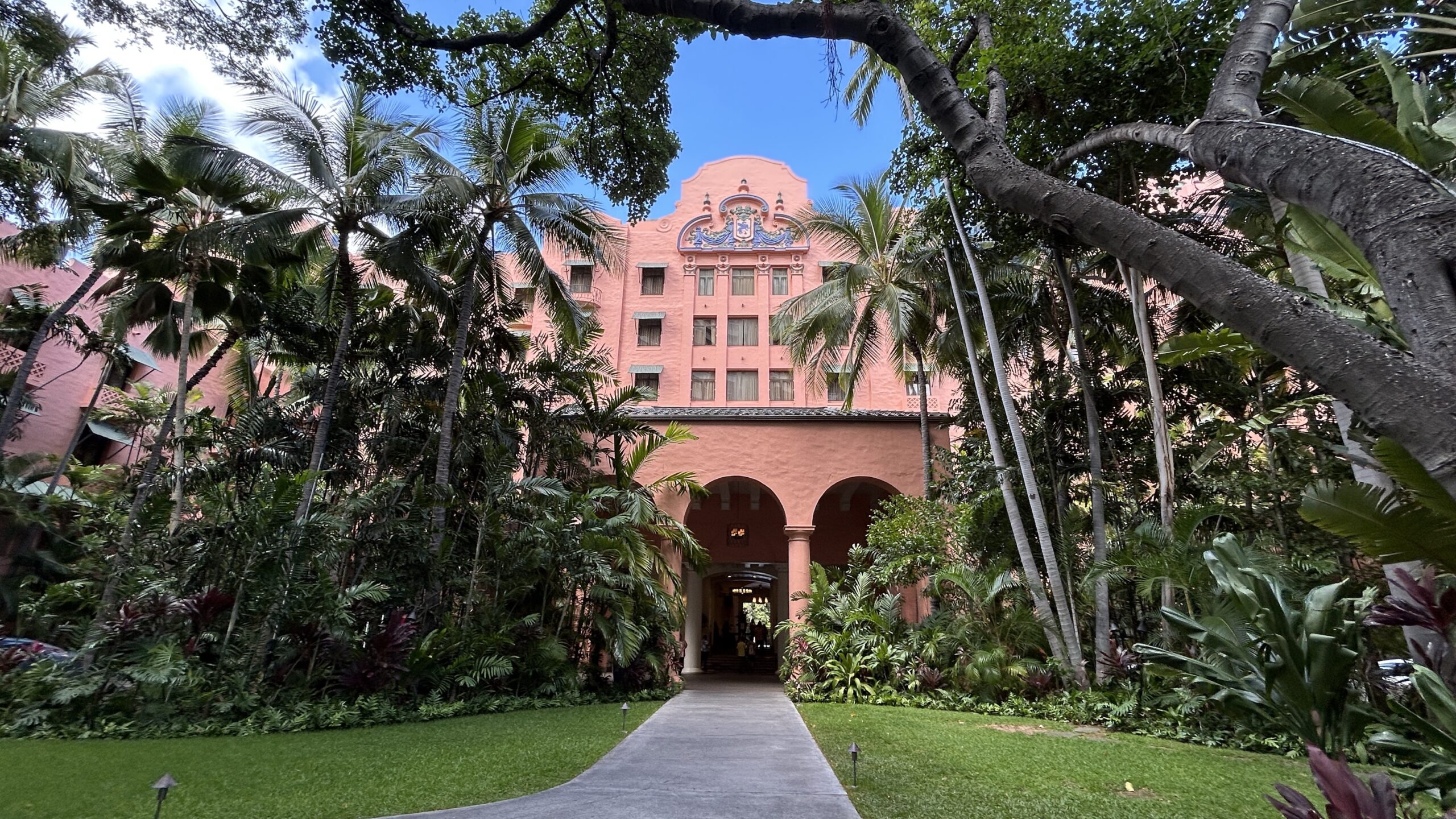 The Royal Hawaiin Hotel Entrance Point Hacks by Daniel Sciberras