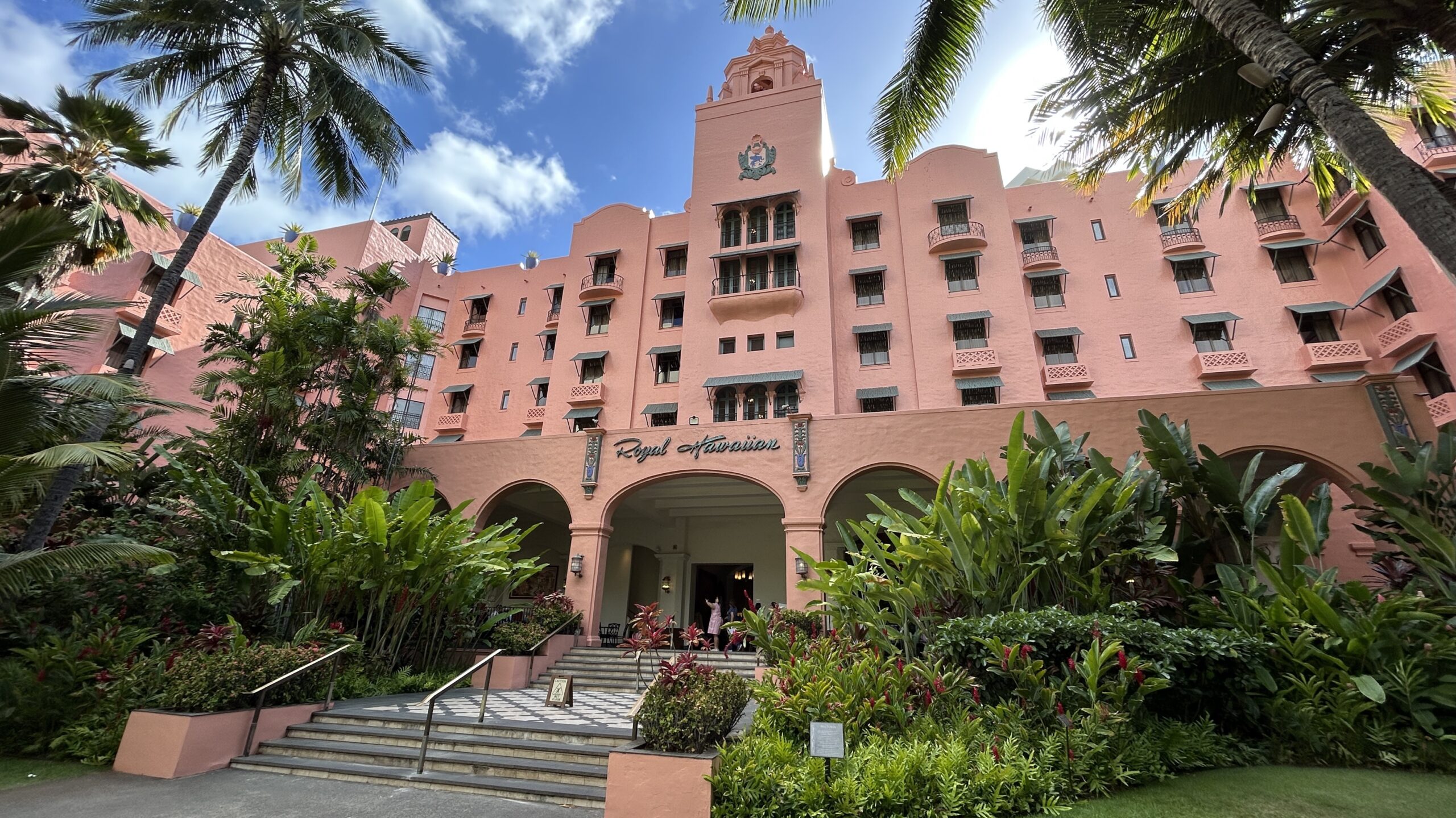 The Royal Hawaiin Hotel Rear Entrance Point Hacks by Daniel Sciberras