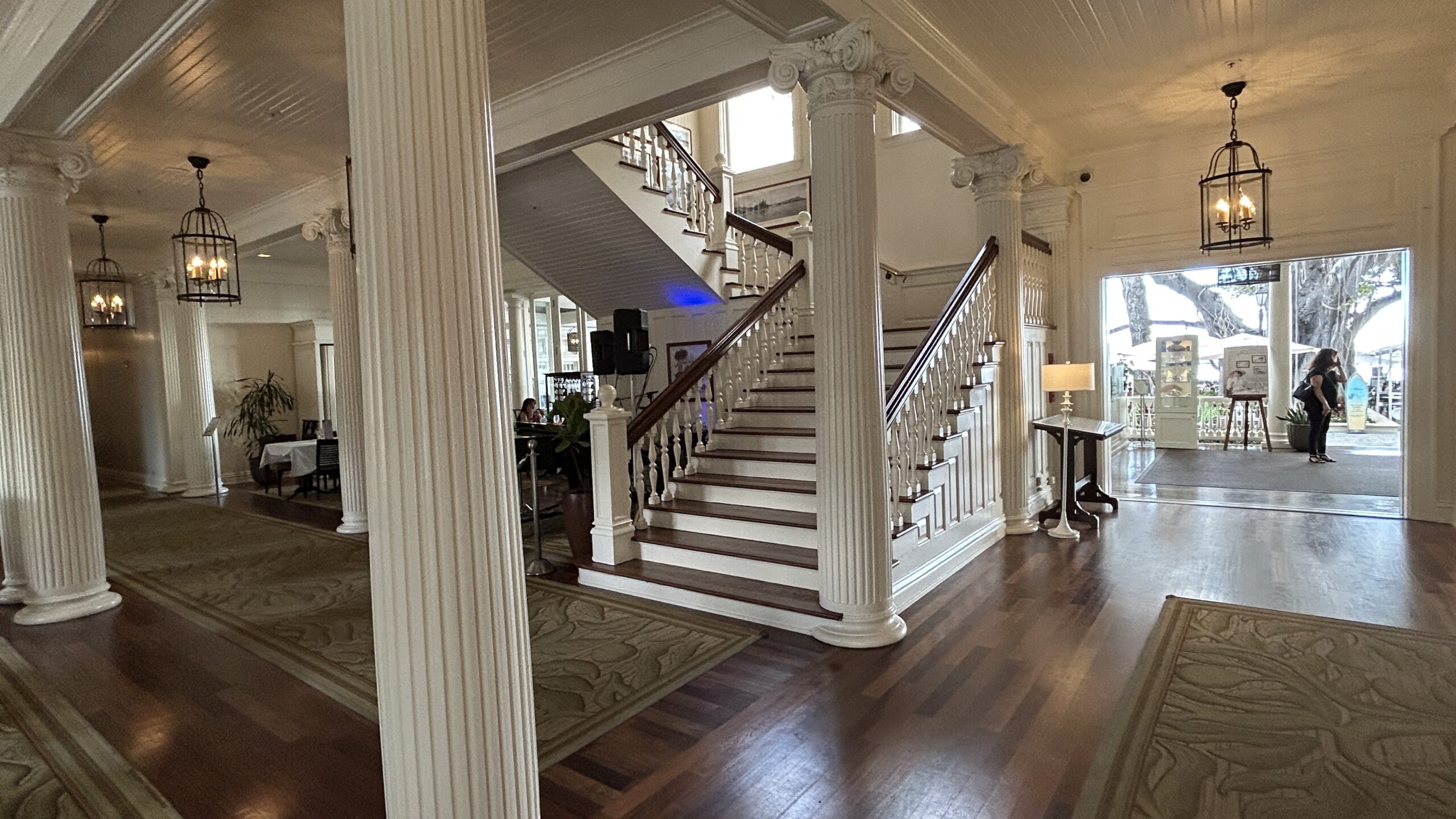Moana Surfrider Main Foyer Point Hacks by Daniel Sciberras