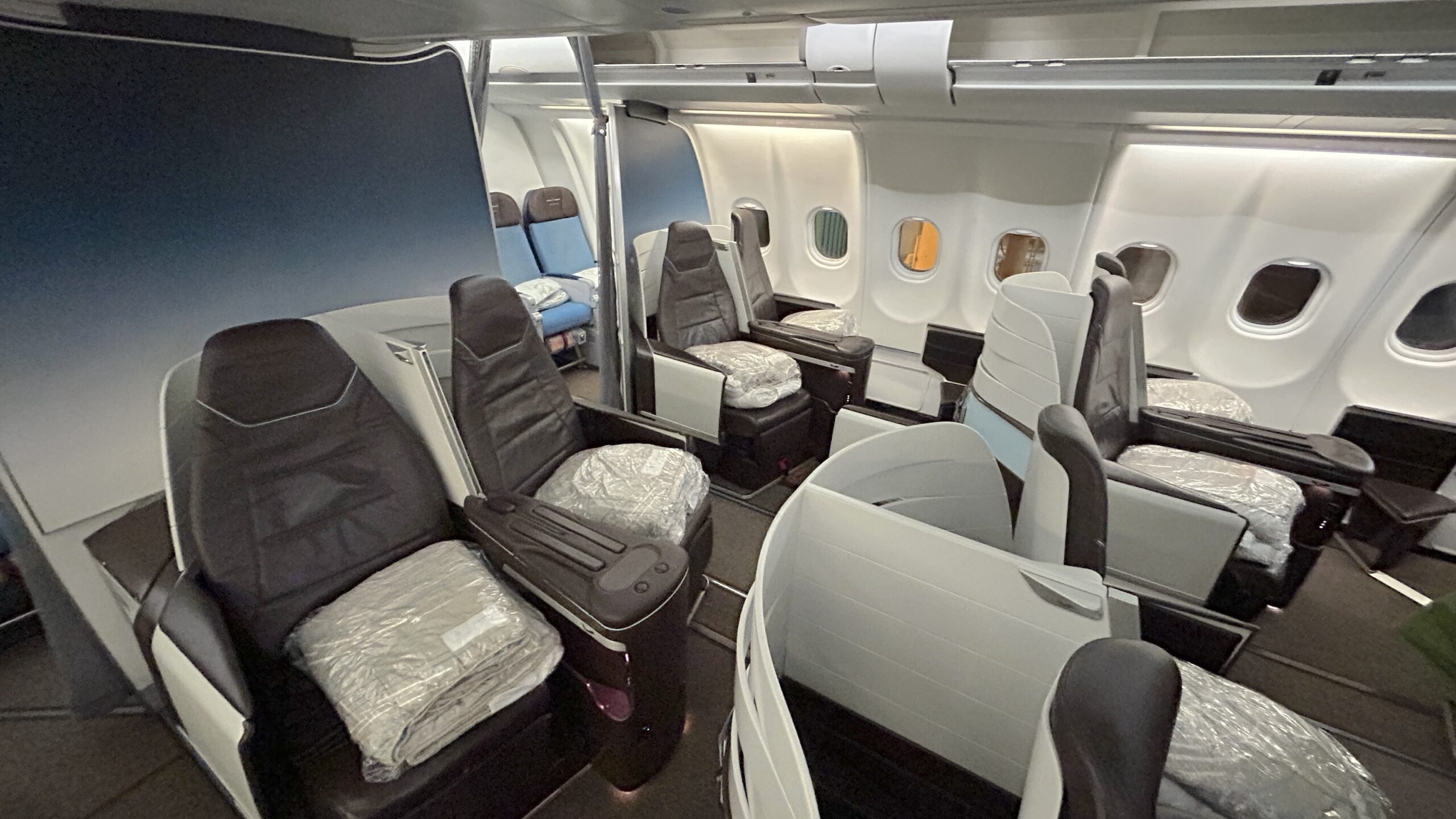 Hawaiin Airlines A330 Business Class Seat Point Hacks by Daniel Sciberras