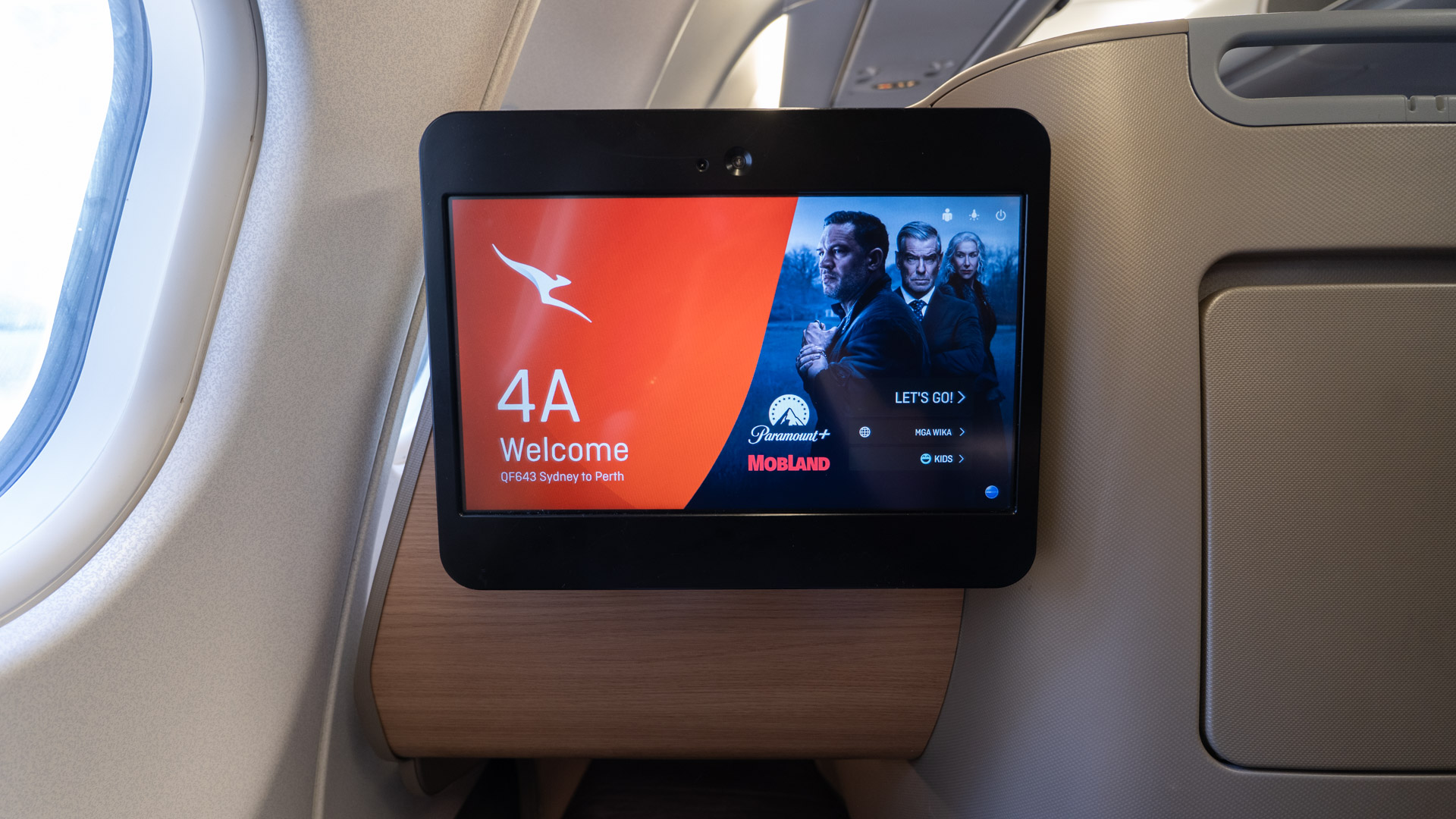 Qantas Airbus A330 Business Class screen