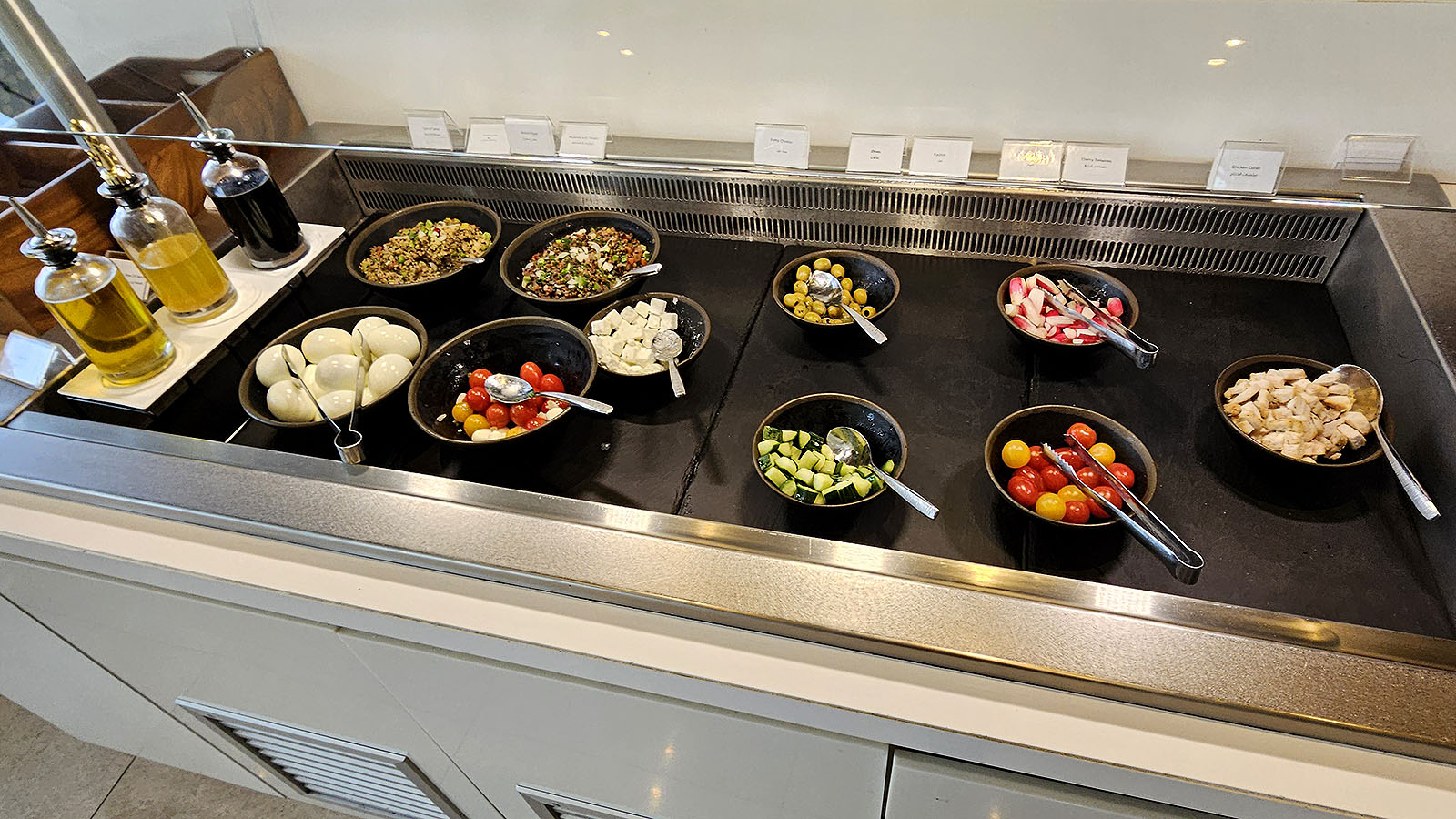 Fresh bites, Qatar Premium Lounge in Paris