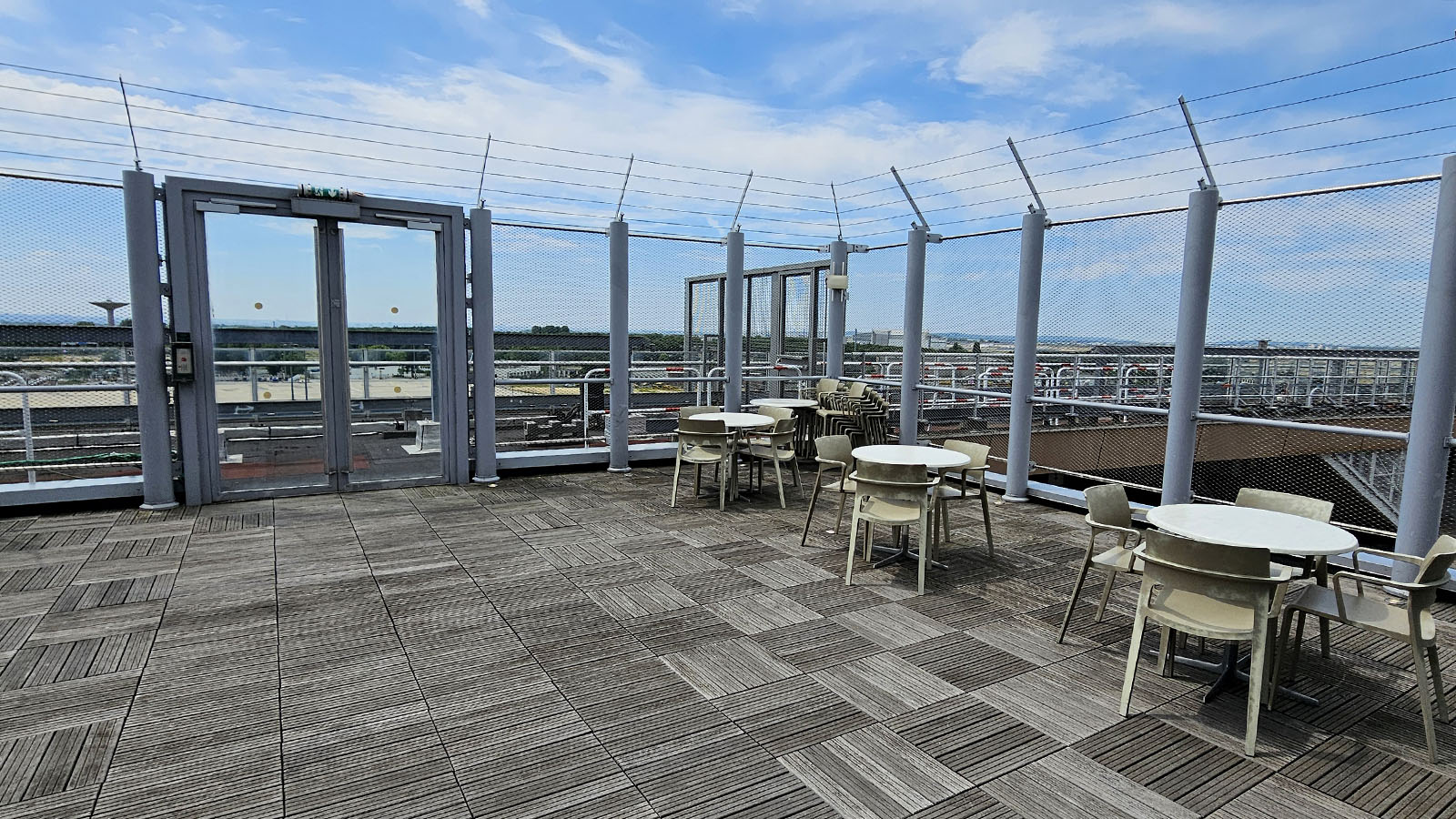 Terrace, Qatar Premium Lounge in Paris
