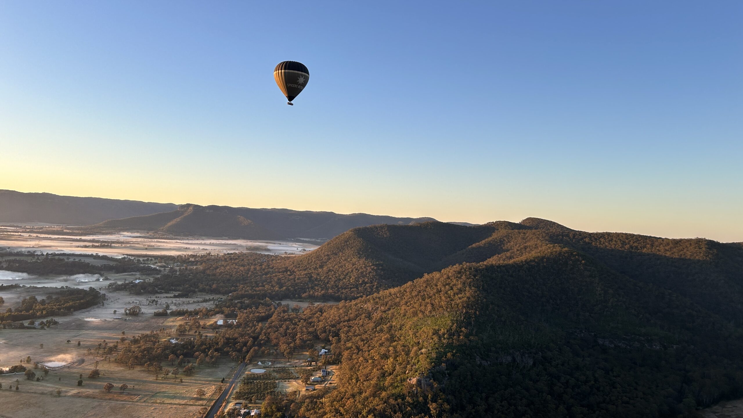 Hunter Valley Hot Air Balloon Cruising Point Hacks by Daniel Sciberras