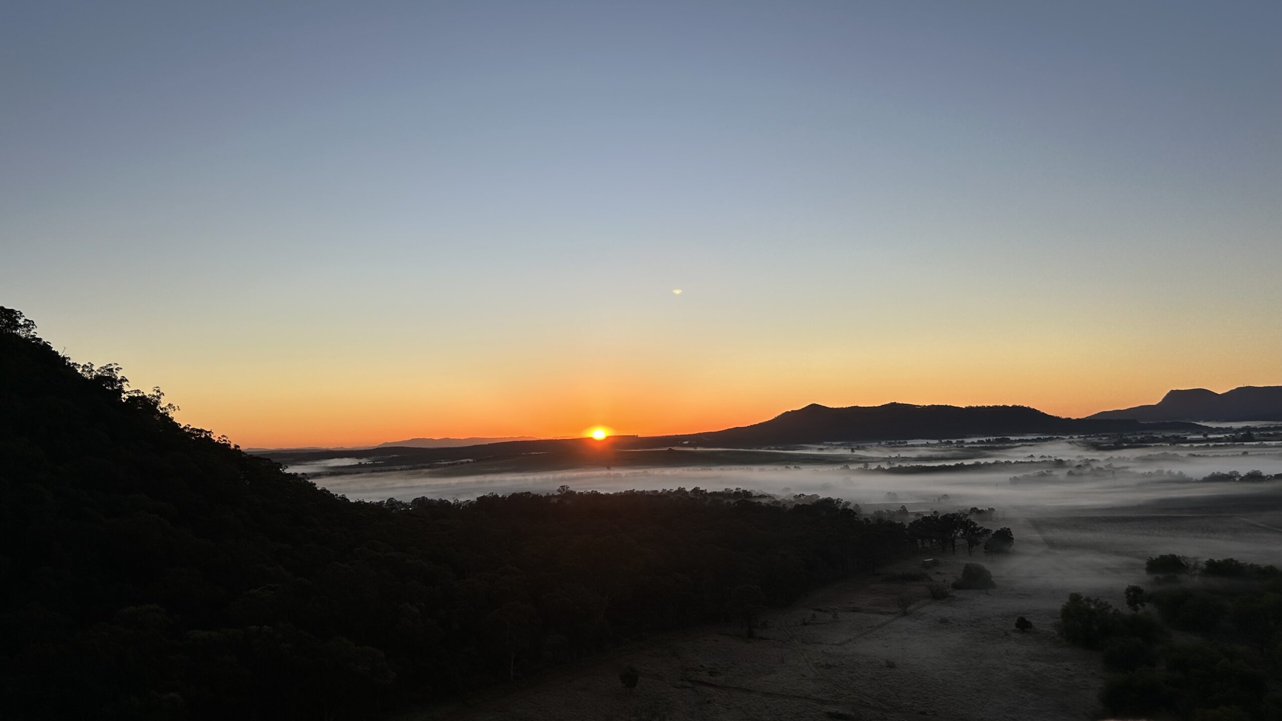 Hunter Valley Hot Air Balloon Sunrise Point Hacks by Daniel Sciberras