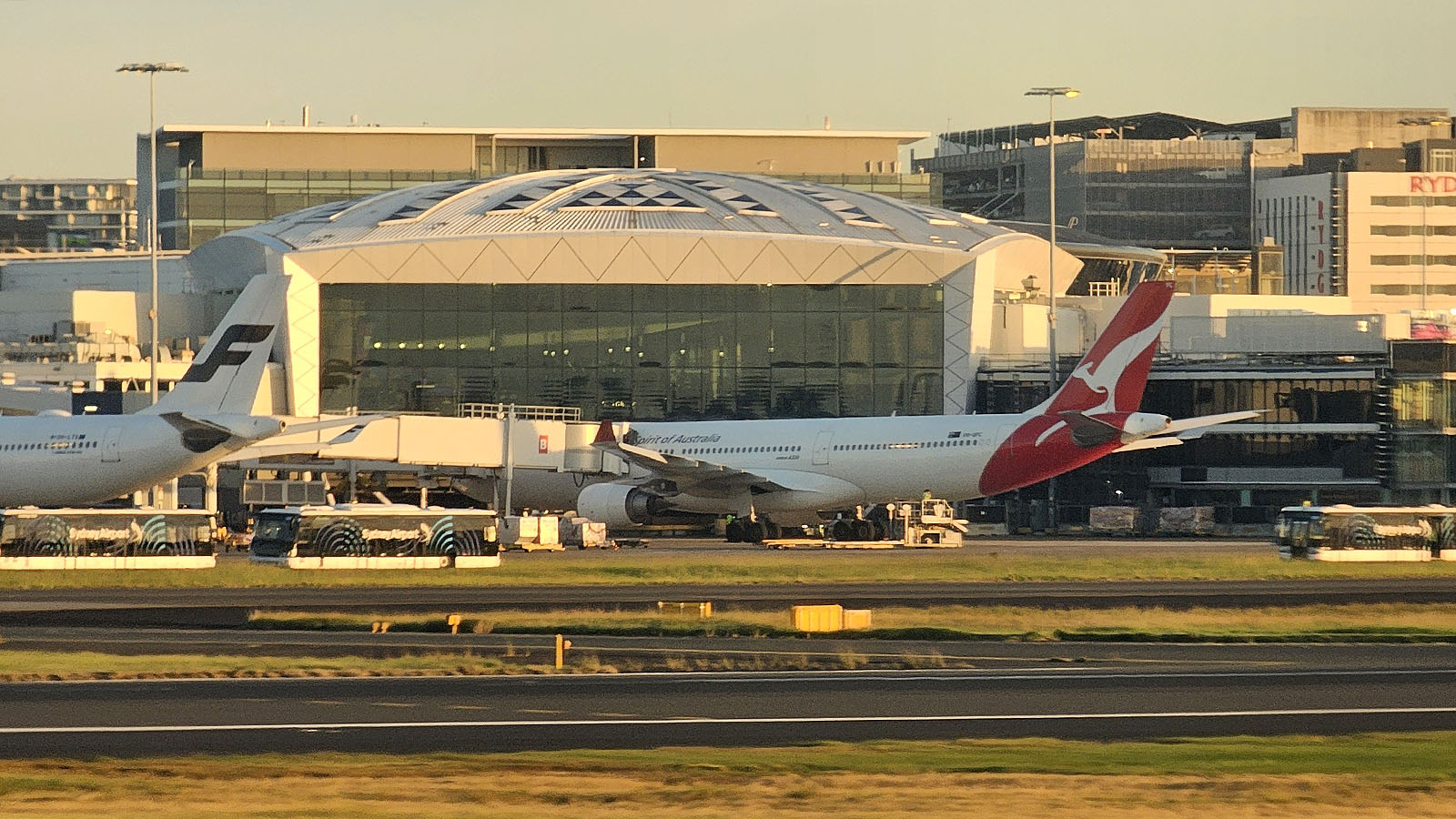 Qantas Bengaluru flight to India