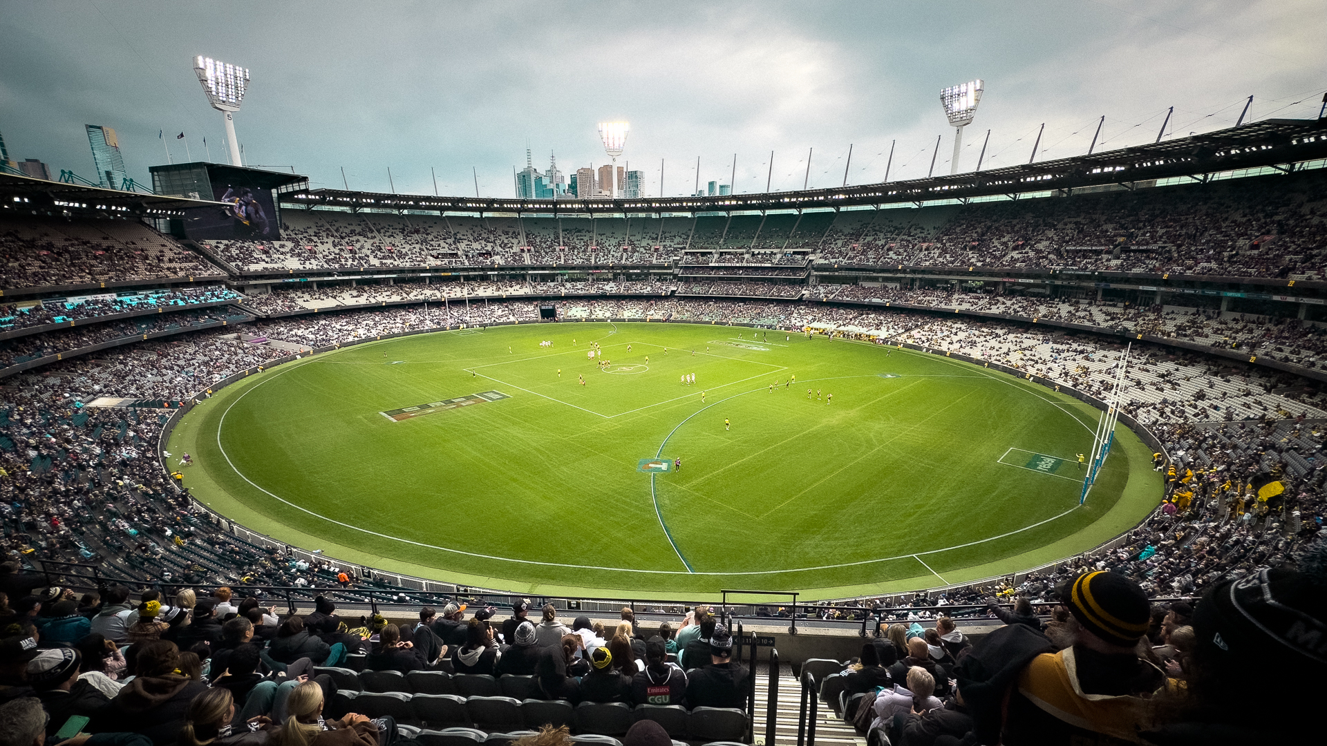 Wide of MCG, Melbourne during an Aussie Rules football match.