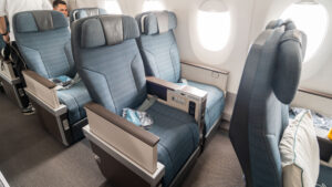 Cathay Pacific A350 Premium Economy (Hong Kong-Singapore)