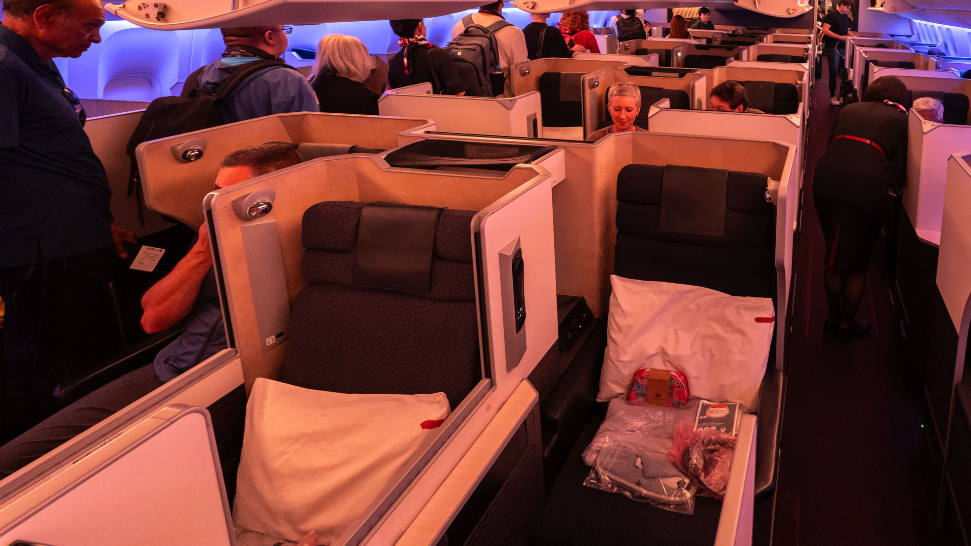 Japan Airlines 777 Business Class