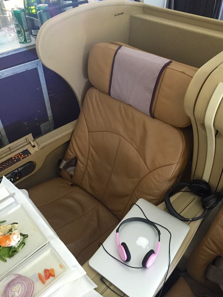 Singapore Airlines 777-300 Business Class Cabin -  SQ211 Business Class | Point Hacks