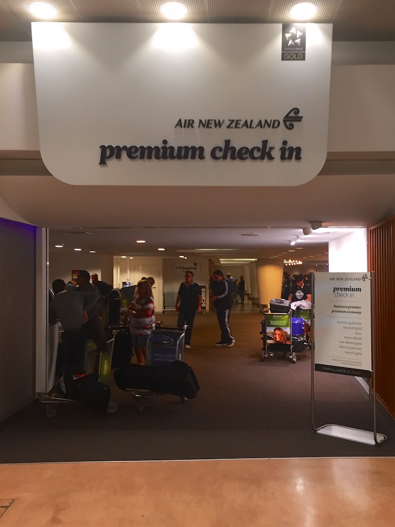 Air New Zealand Auckland Premium Check In